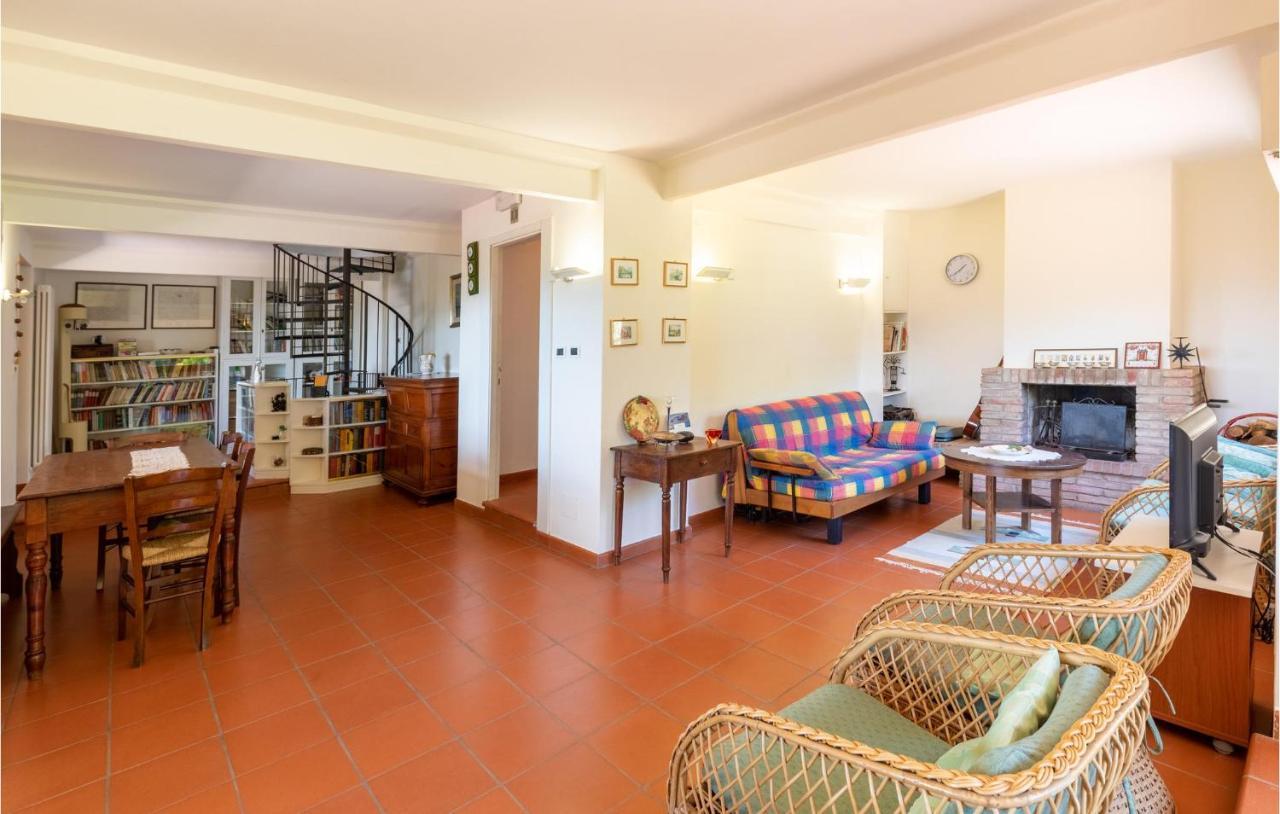 Nice Home In San Giustino Pg المظهر الخارجي الصورة